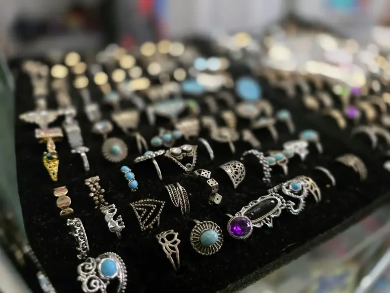 Jewellery & Small Accessories